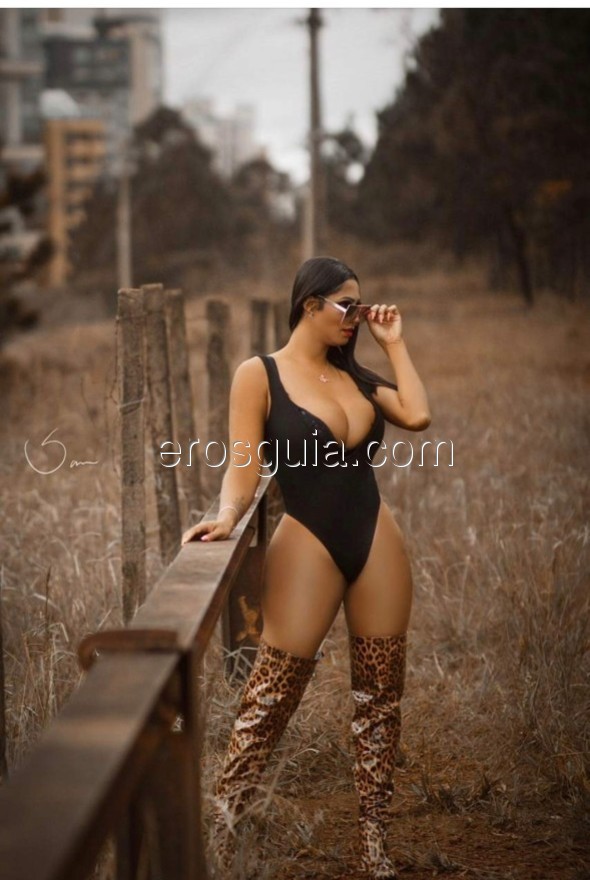 Ana Paula, escorte trans à barcelone Brésilienne