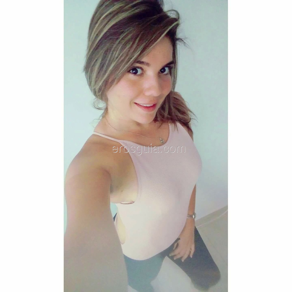 Esmeralda, escort en madrid Colombiana