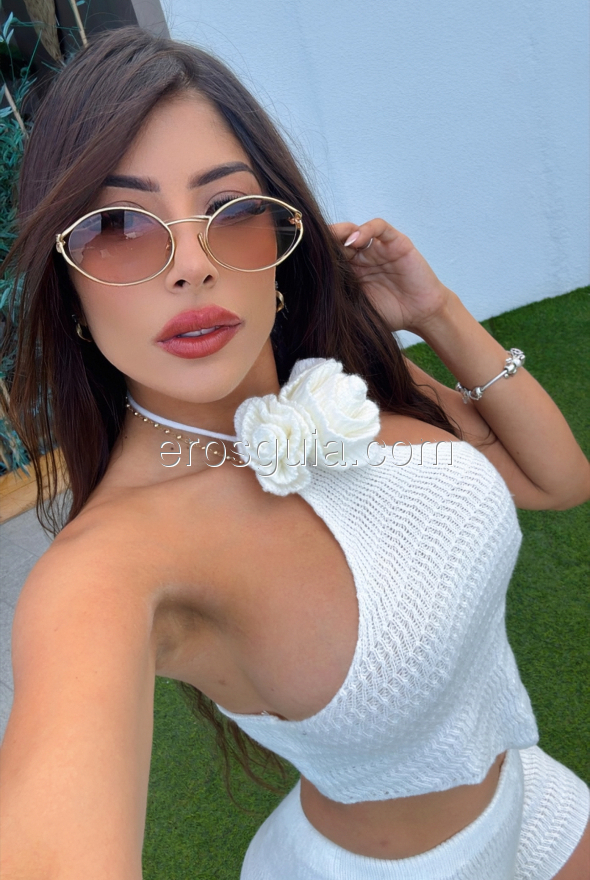 Camila, Barcelona escort Colombian