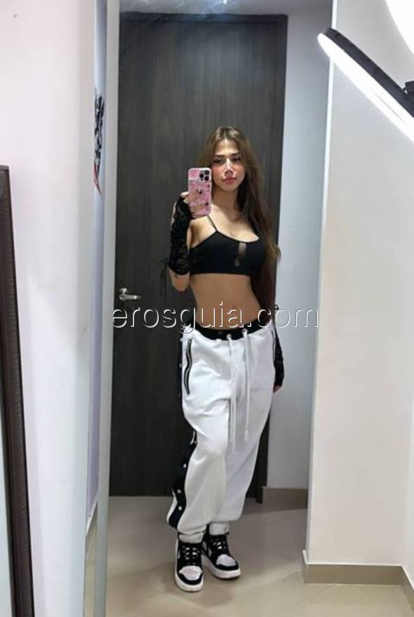 Angel, escort trans en barcelona