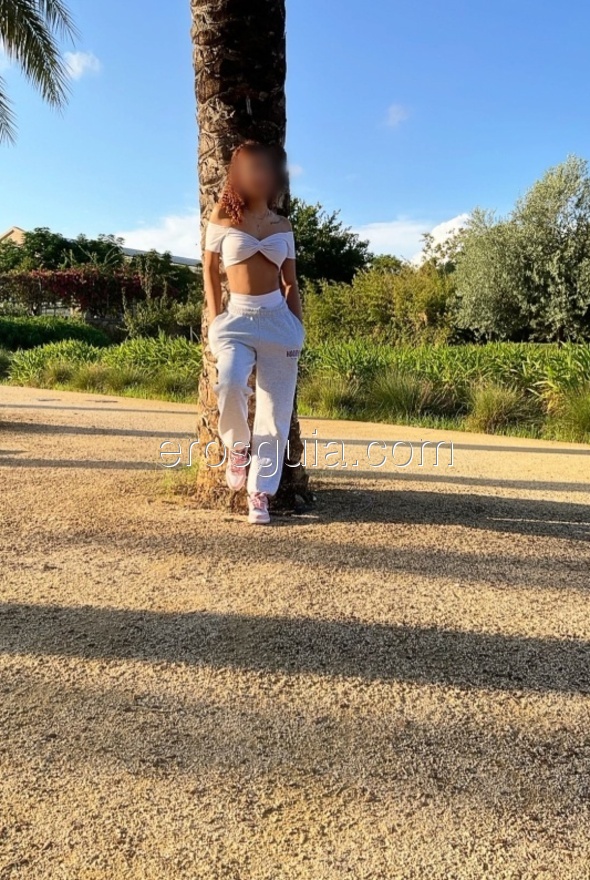 Angie, escort girl à Valencia