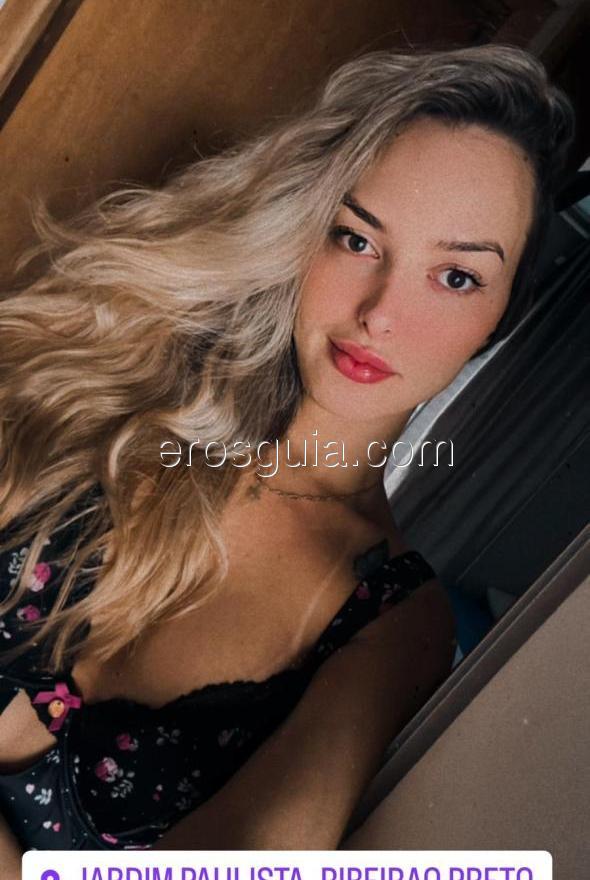 Victoria, trans escort Barcelone Brésilienne