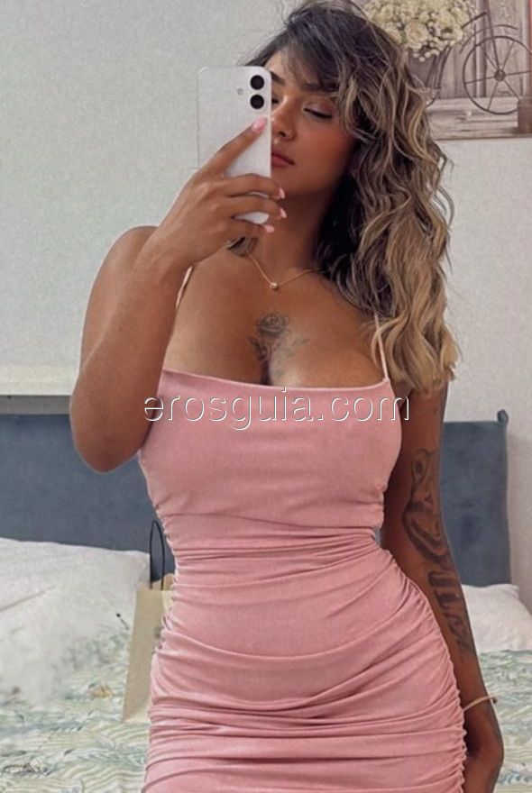 Sol , escorte girl à Barcelone Brésilienne