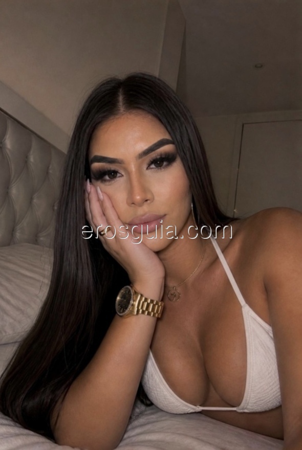 Valeria , escort travesti Venezolana