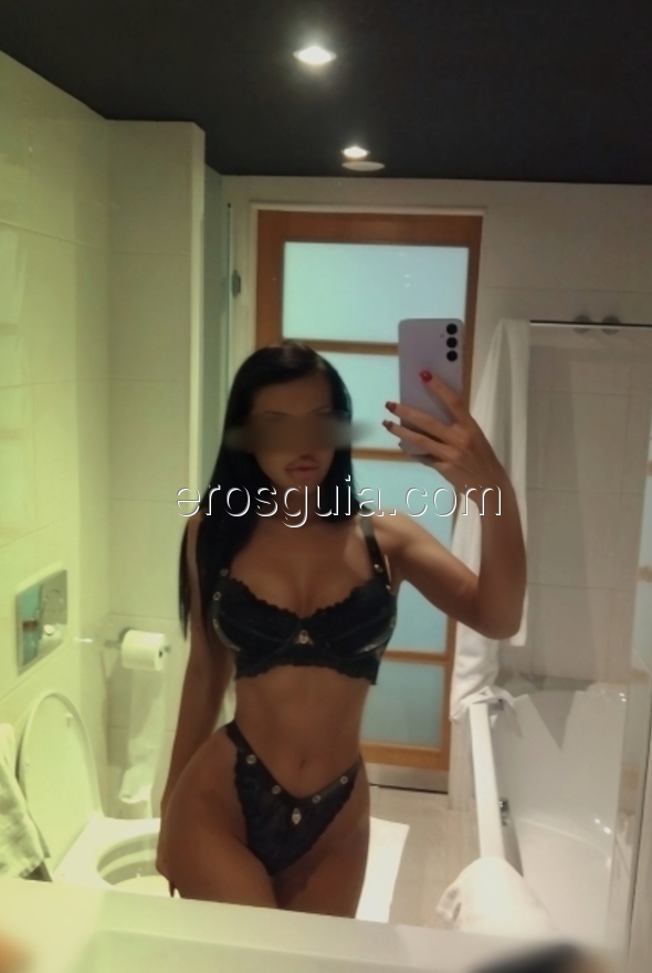 Alessia, escort en barcelona