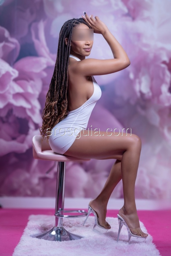 Alba, Barcelona escort Colombian