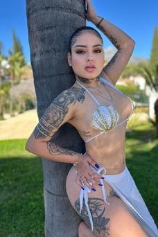 Nicole, escort en marbella Colombiana