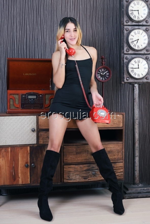 Alexa, escort barcelona Dominicana