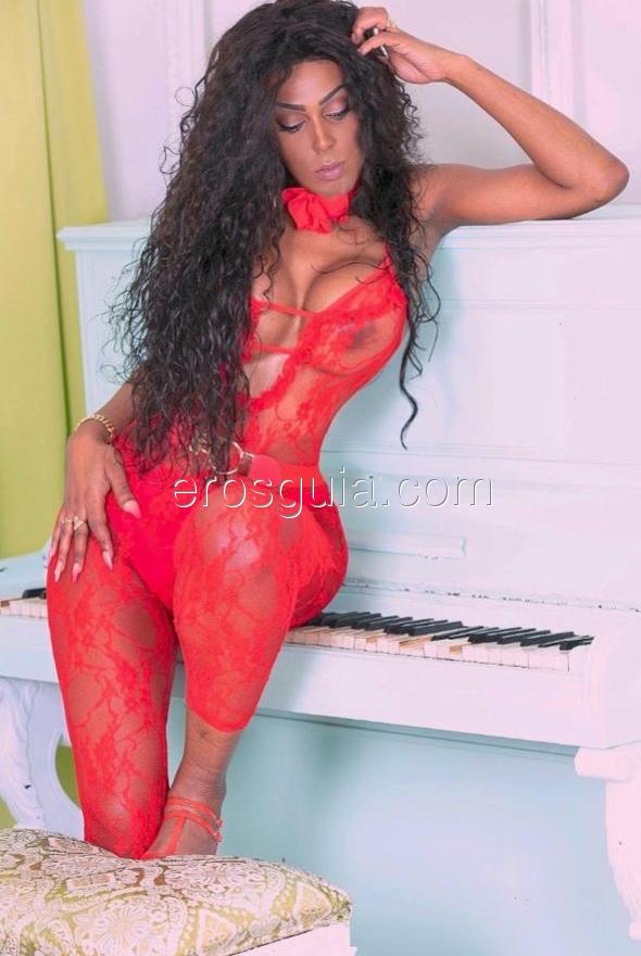 Naomi, trans escort Barcelone Cubaine