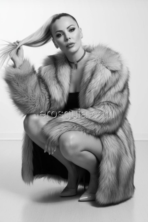 Sonia Lion, escort barcelona Española