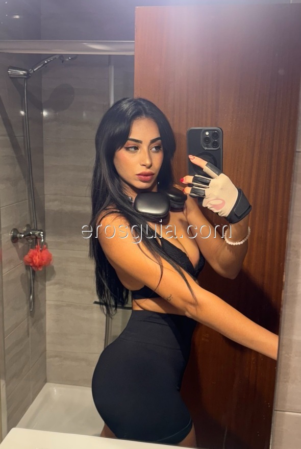 Yasmin, escort en barcelona