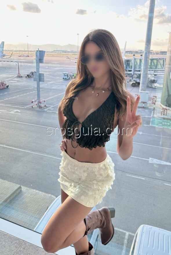 Helena , Barcelona escort Brazilian
