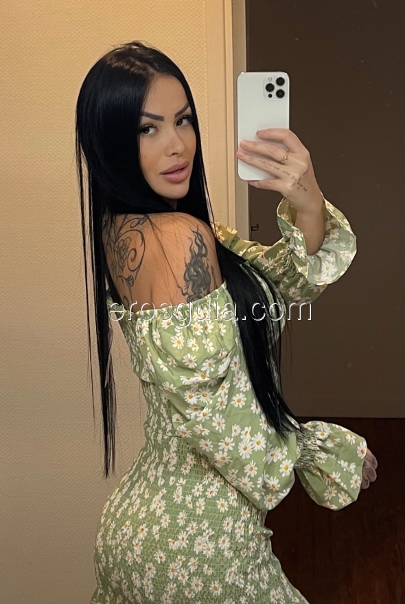 Mel , escort en madrid