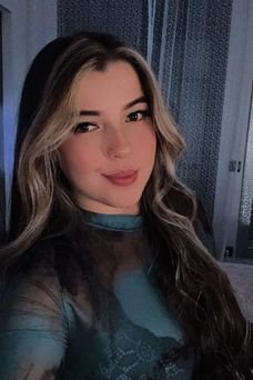 Paulina , Colombienne
