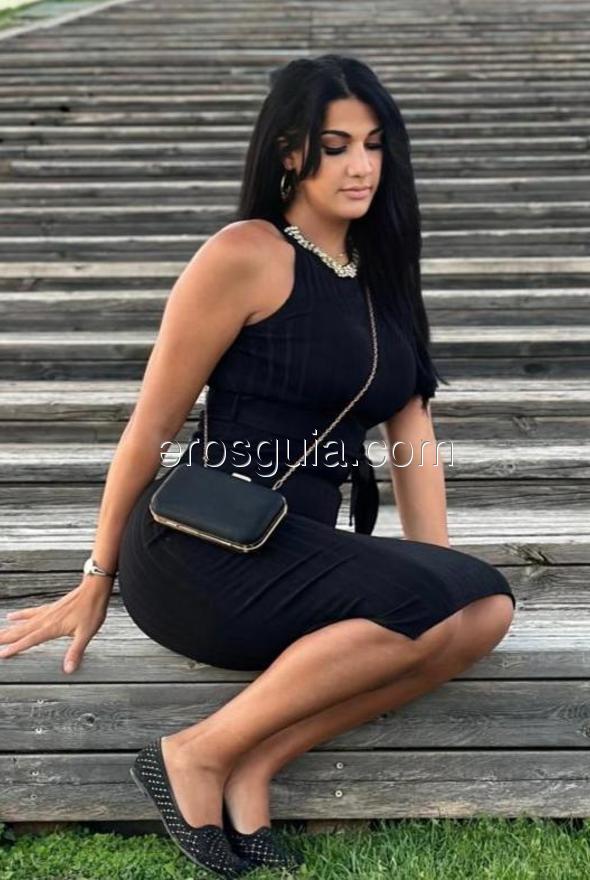 Camila, Cubaine