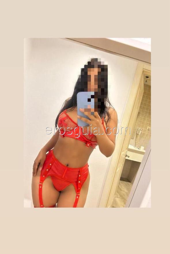 Viky, Colombienne