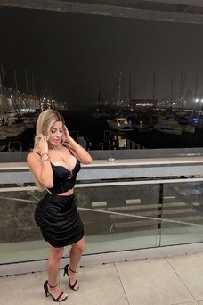 Barby, Escort a Barcellona