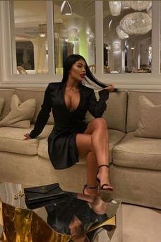 Megan, Venezolana