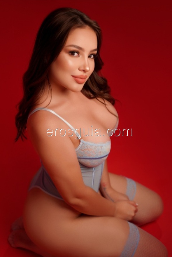 Isa, Marbella escort Colombian