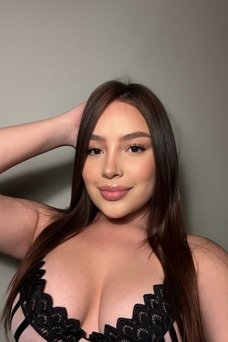 Isa, escorts marbella Colombian