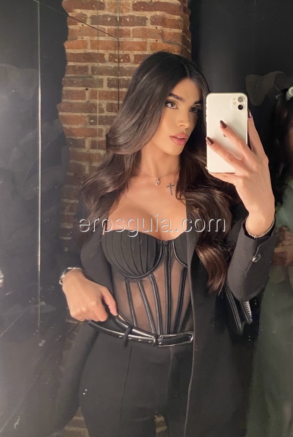 Konny , escort escort Barcelona Colombian