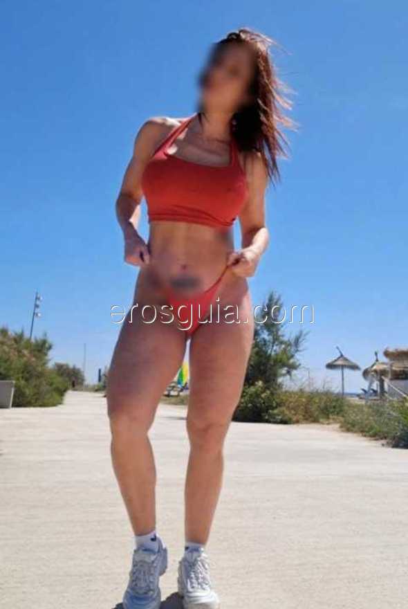 Karol , escort en barcelona