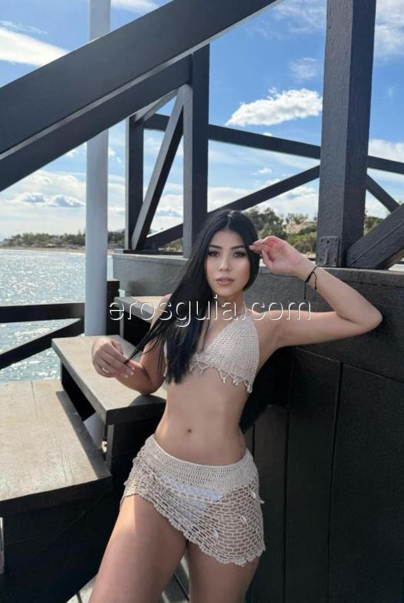 Laura Sophia, Colombian