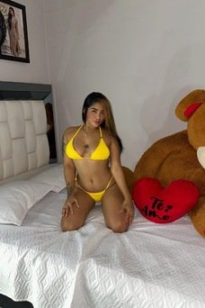 Mia, escort barcelona Colombiana