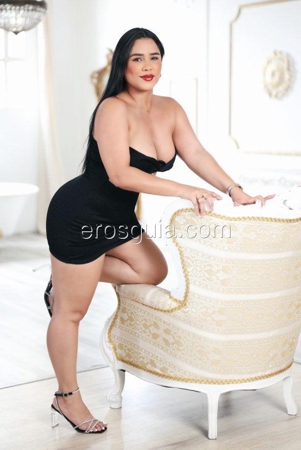 Mónica, Venezolana