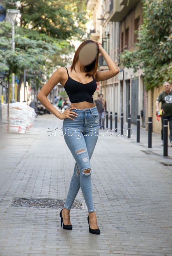 Ainoa, escort in barcelona 