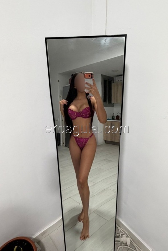 Ainoa, escort in barcelona 