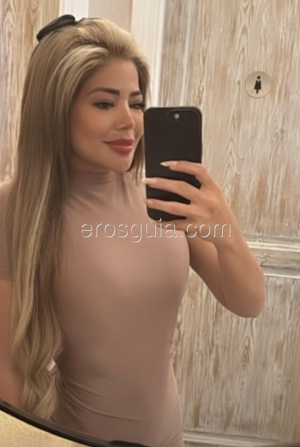 laura, Ecuatoriana