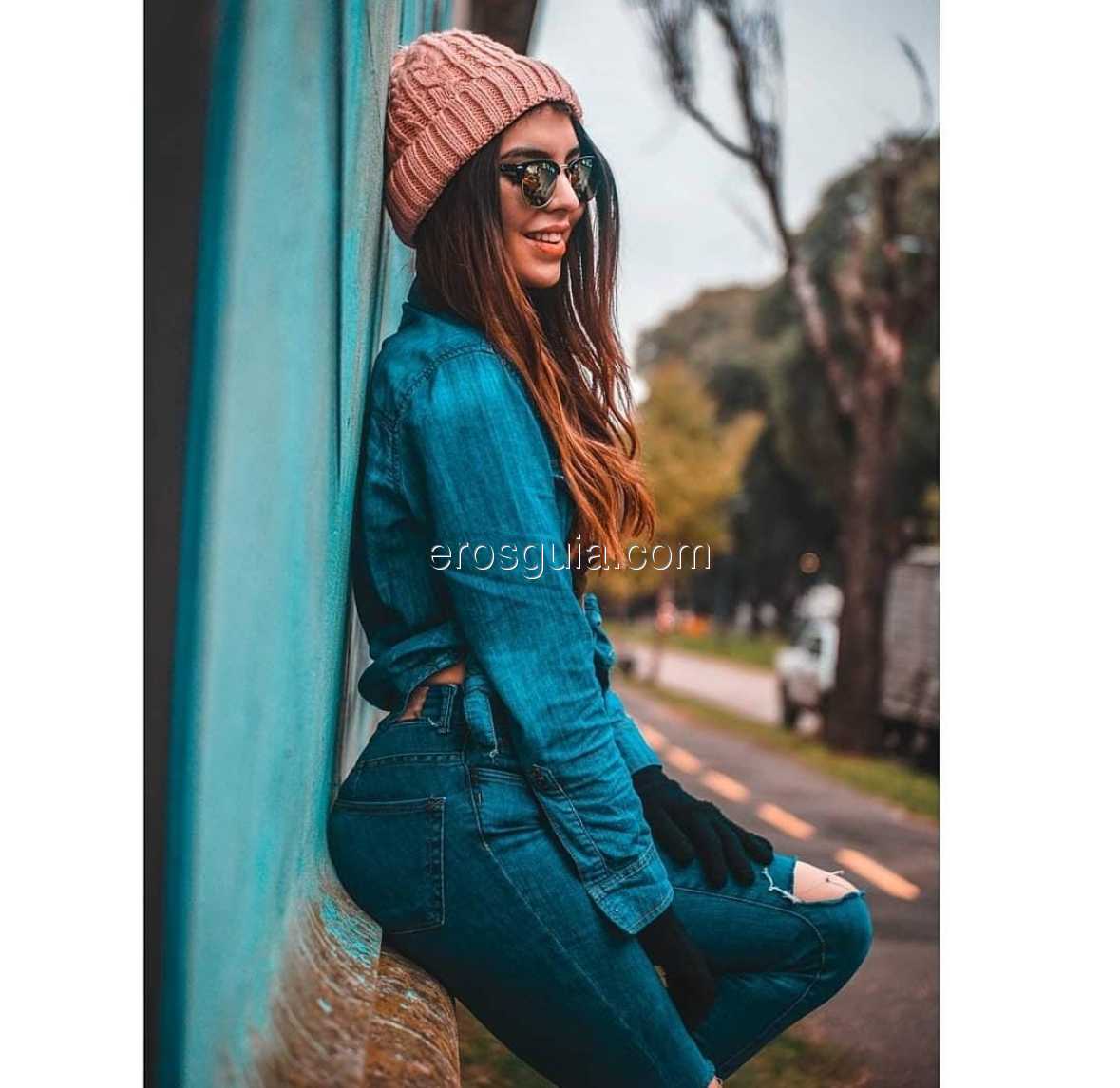 Zaira , Colombiana