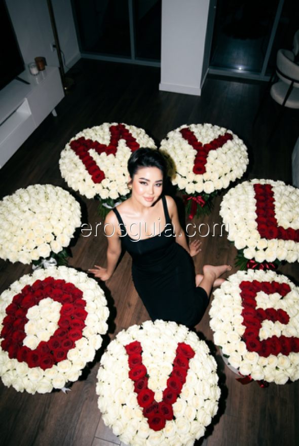 Dubái, escorte girl à Barcelone Marocaine