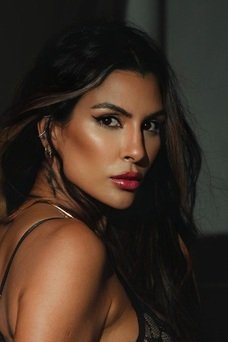 Barbara , Brasileña