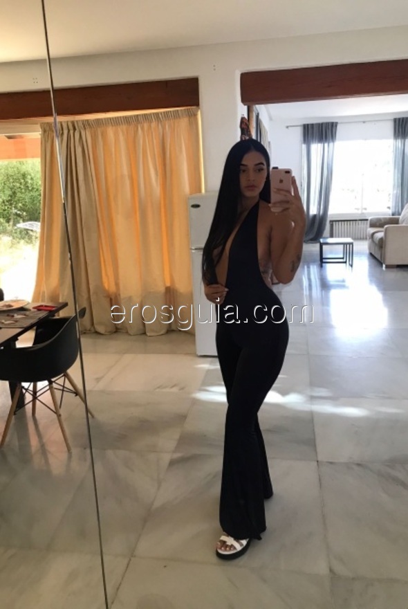 Manuela , Marbella escort Colombian
