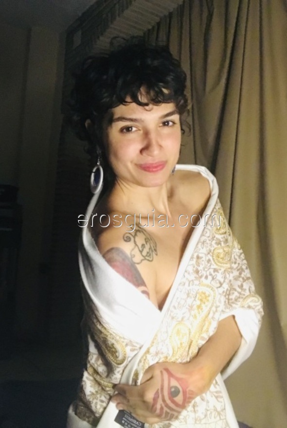 Yexu, escort Valencia Brazilian