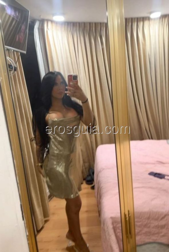 Isabella , Colombian