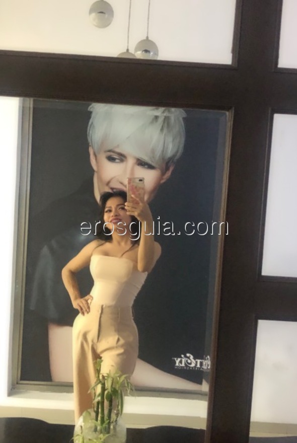 Nataly, escort travesti Peruana