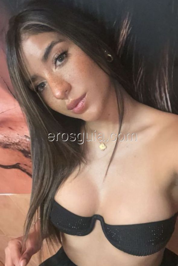 Camila, escort girl à Barcelone