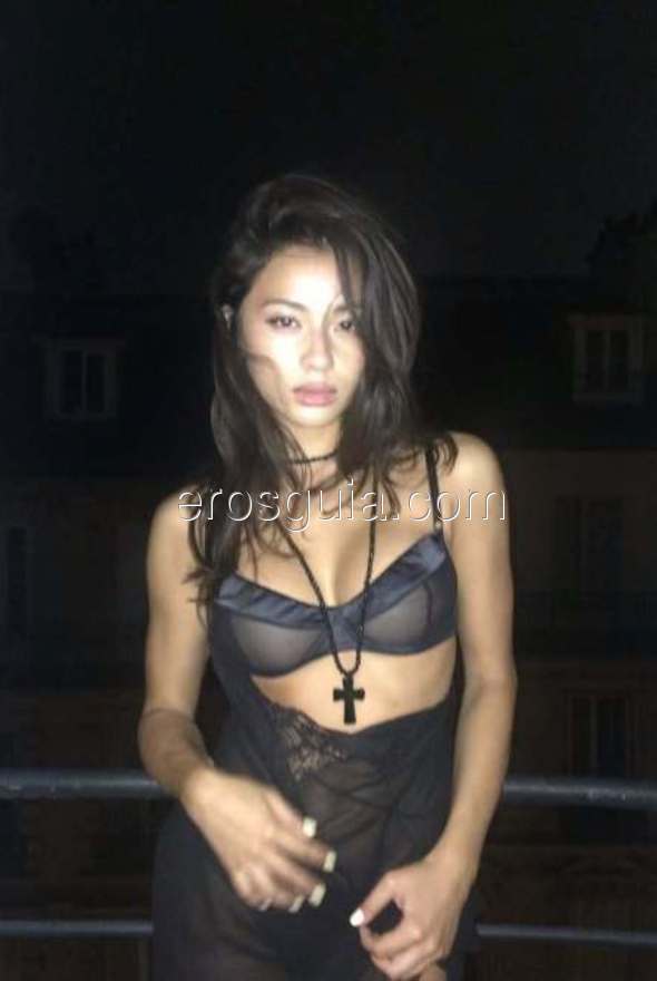 Hana, escort Marbella 
