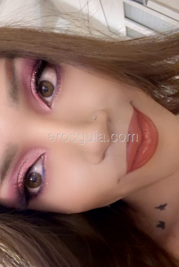 Lindsay, escort trans Barcelone Péruvienne