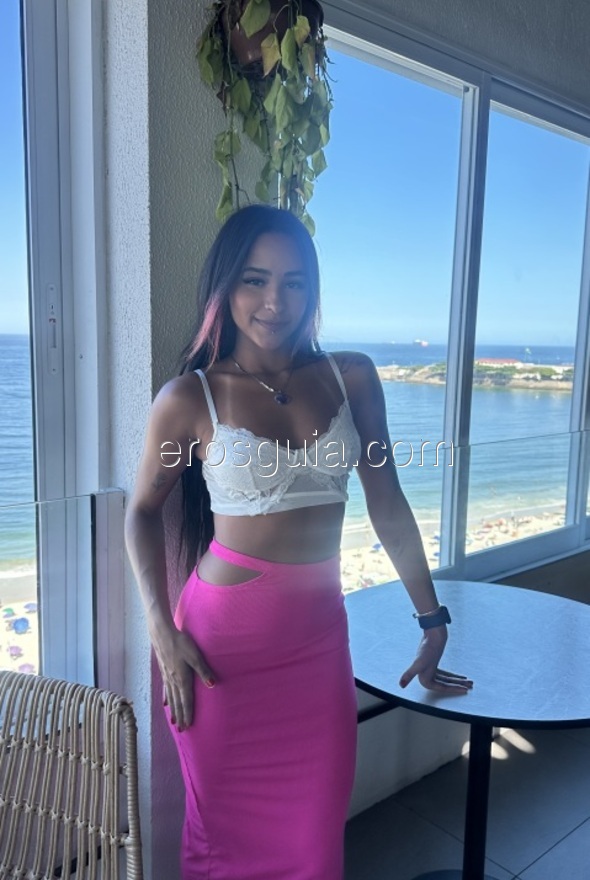 Larissa , escort Barcelone Brésilienne