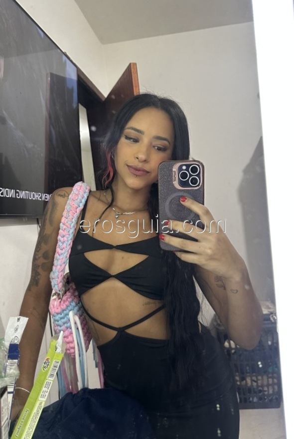 Larissa , escort girl à Barcelone
