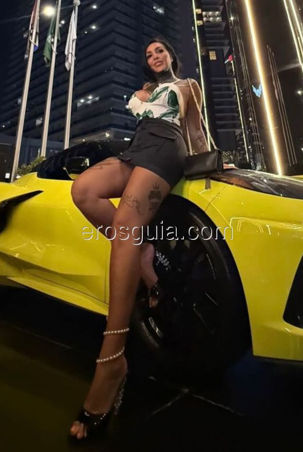 Iris, escort girl à Barcelone