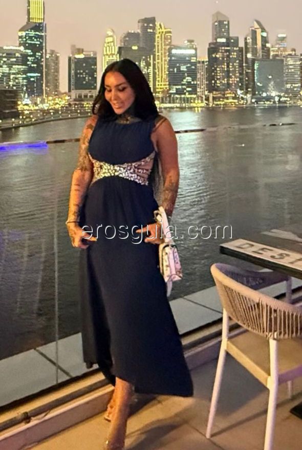 Iris, escort girl à Barcelone