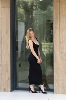 Selina, escort barcelona Brasileña