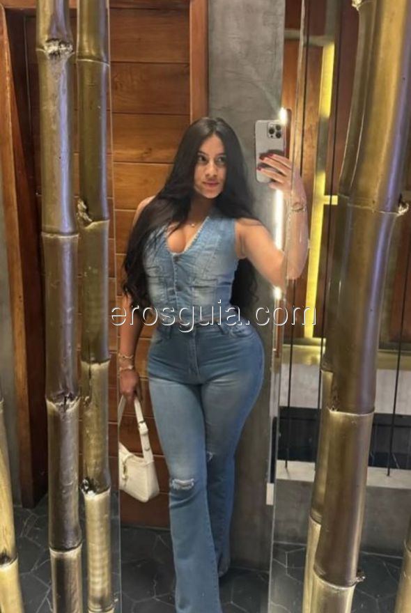 Angela , escorte girl à Barcelone Vénézuélienne