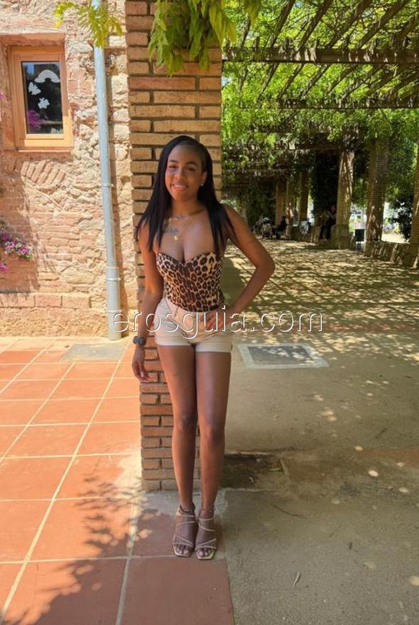 Canela, escort in barcelona Colombian