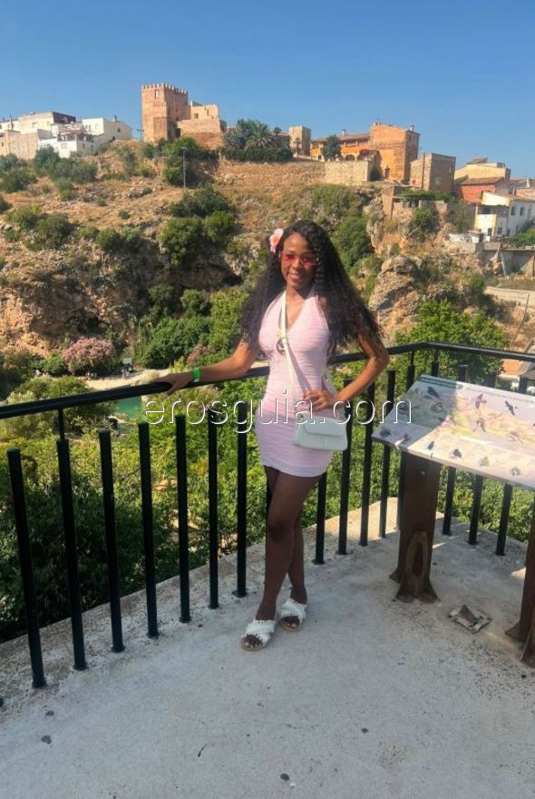 Canela, escort barcelona Colombiana